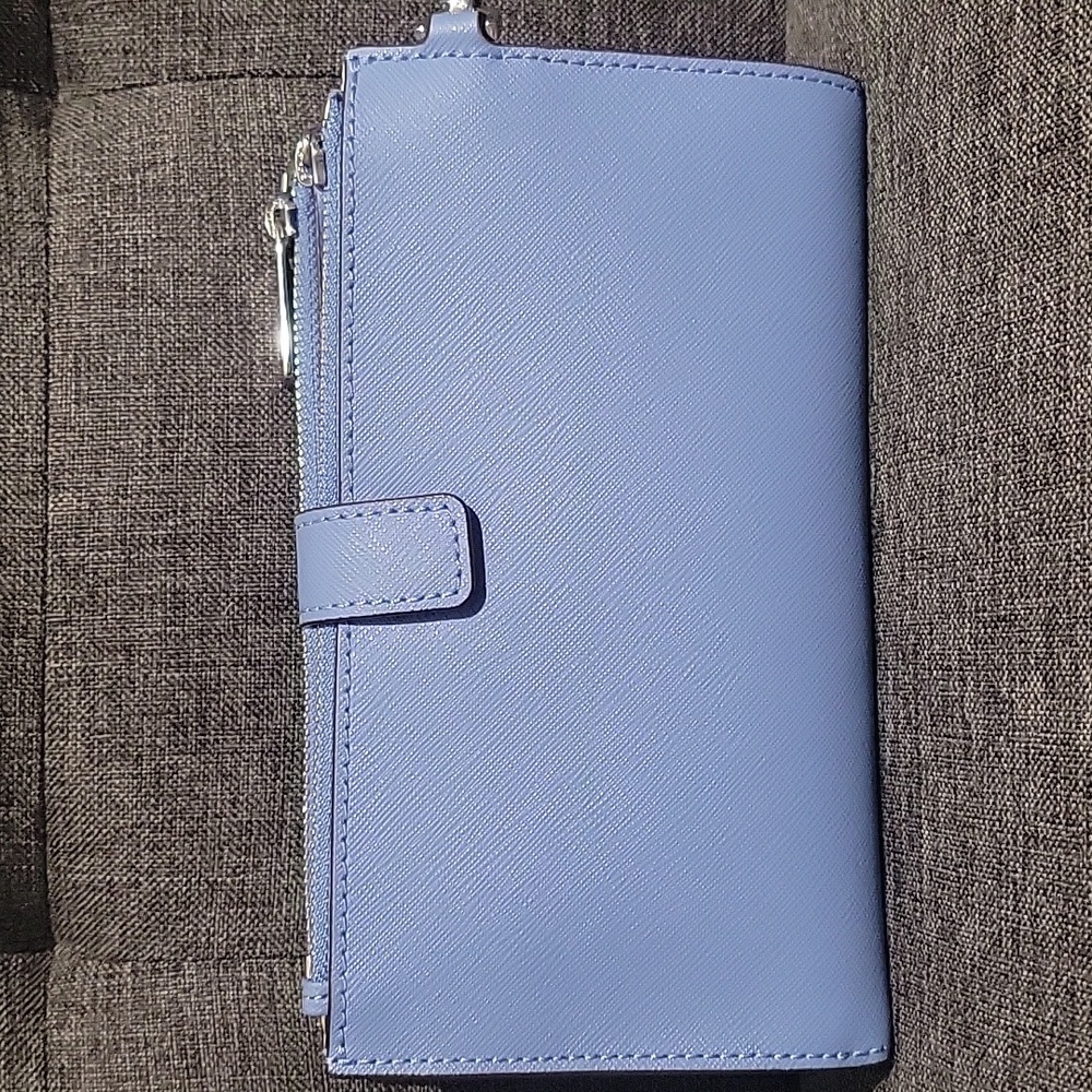 Michael Kors Blue Wallet - Picture 2 of 4